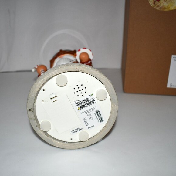 Roman Musical LED Gingerbread Nutcracker #135190 NWT - Picture 7 of 9